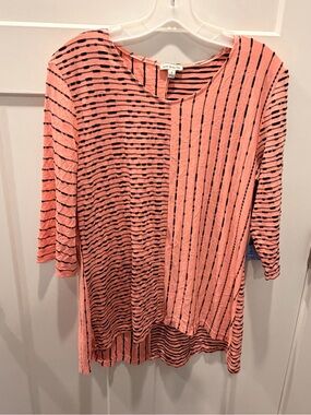 Seven Forty Two Tunic Top Small Coral Black Striped Asymmetrical Sharkbite